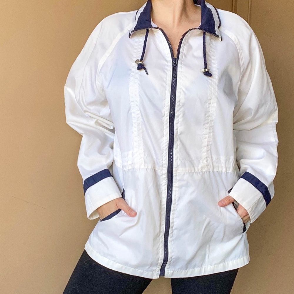 CS Signature: lightweight water resistant jacket